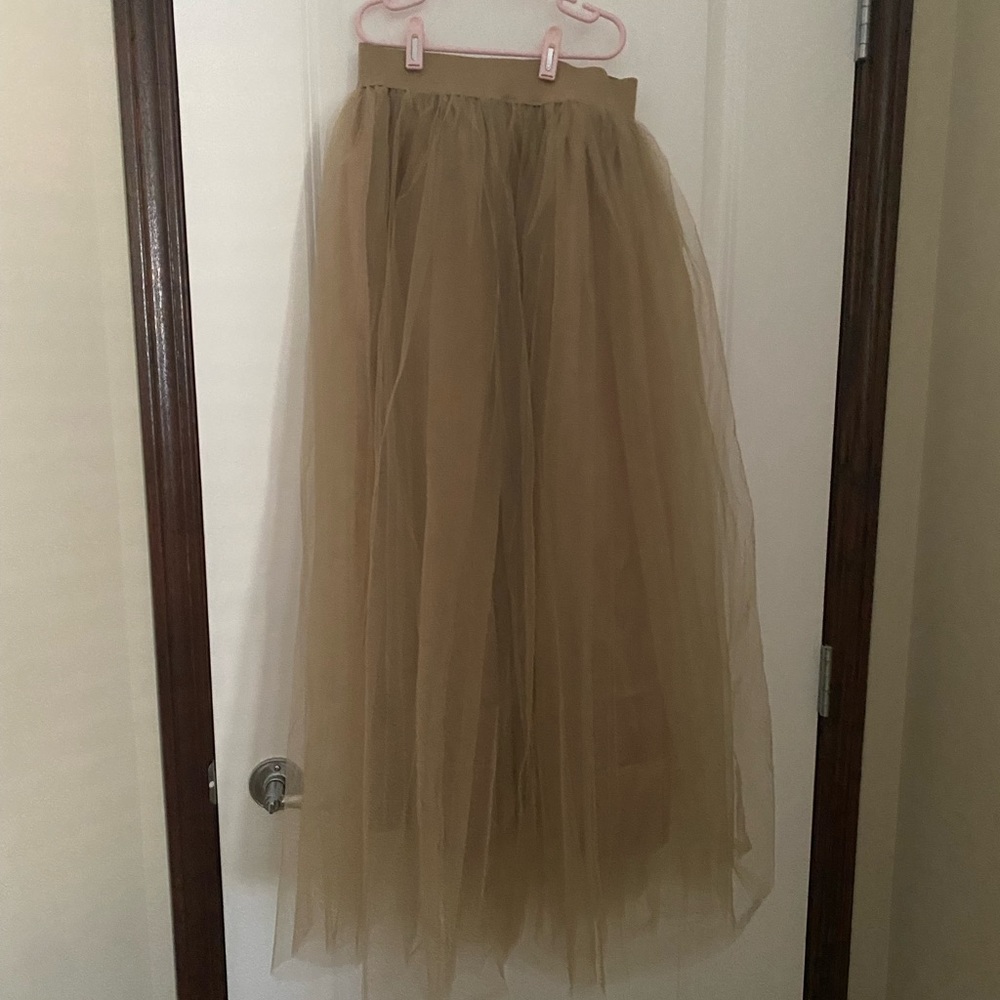 Adult one size fits most TUTU - gold- new